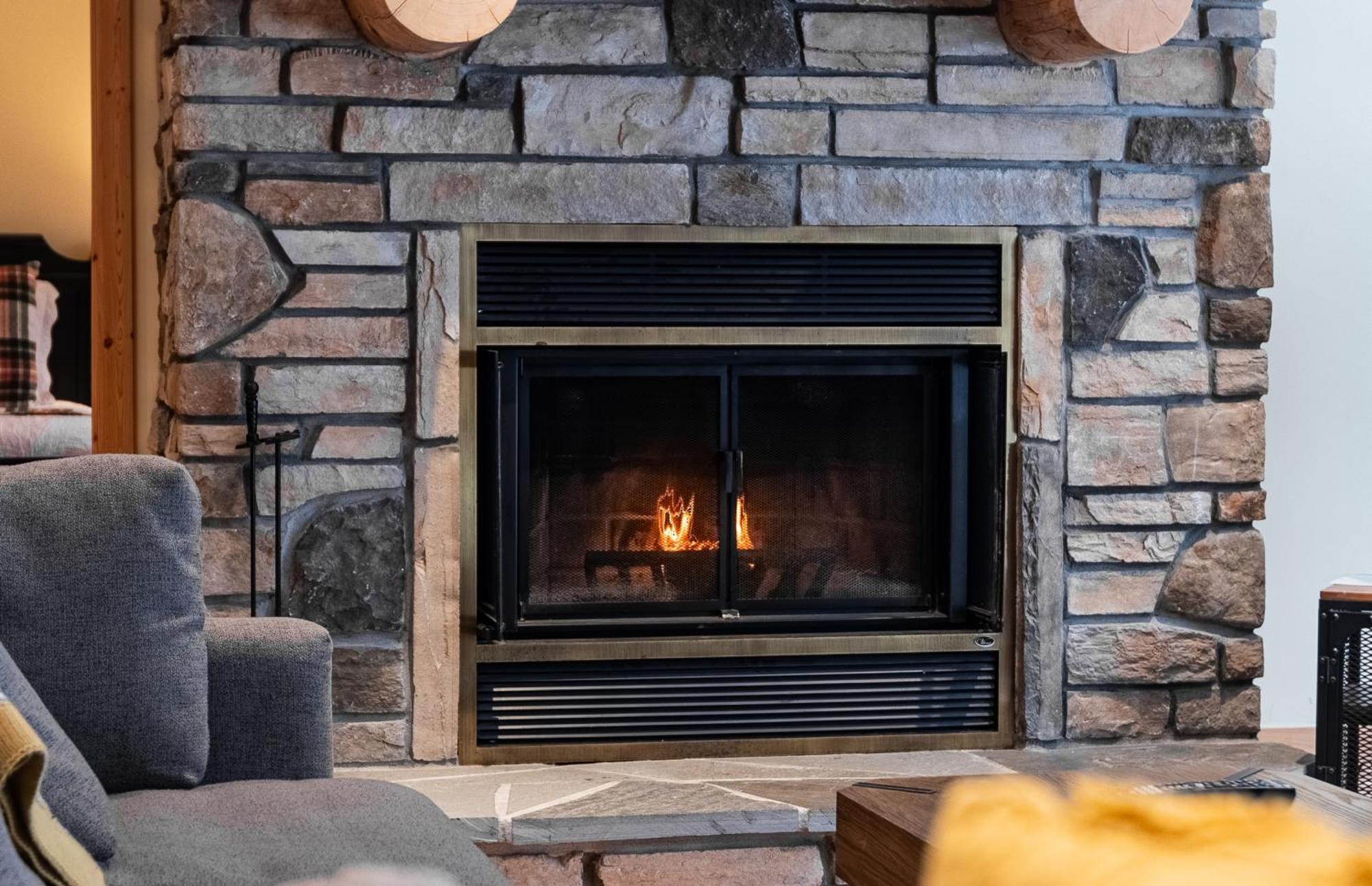 Fiddler Lake Resort Chalet 53 Cerf Mille-Isles 外观 照片